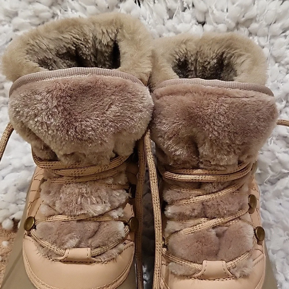Baretrap Duck Boots - Picture 11 of 16